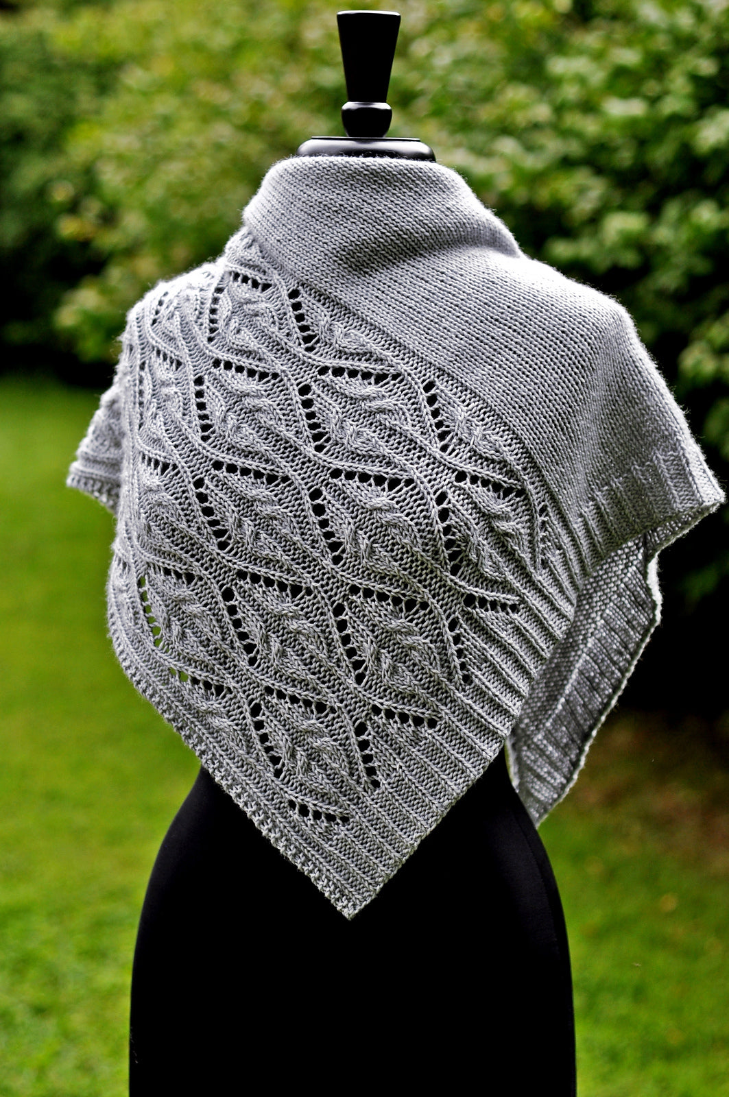 Tendrilly Knitting Pattern