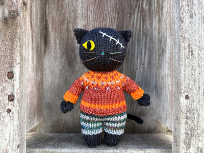 Halloween Cat Knitting Pattern