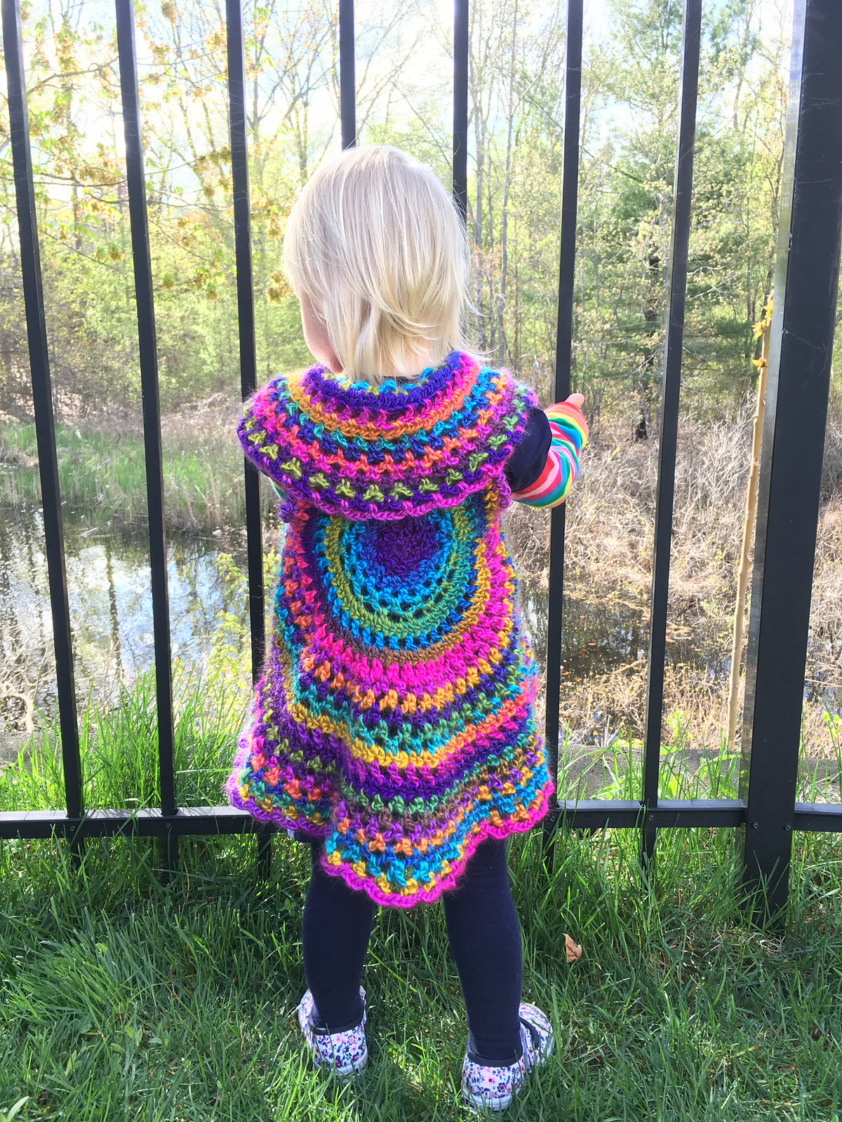 Ring Around the Rosie Vest Crochet Pattern