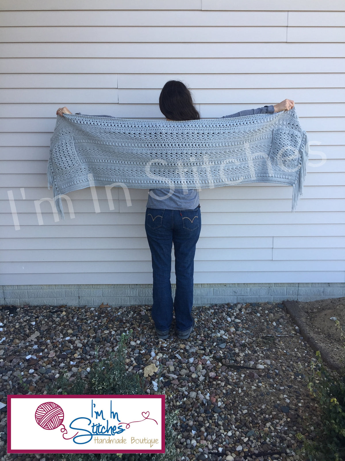 Lesley Pocket Shawl Crochet Pattern