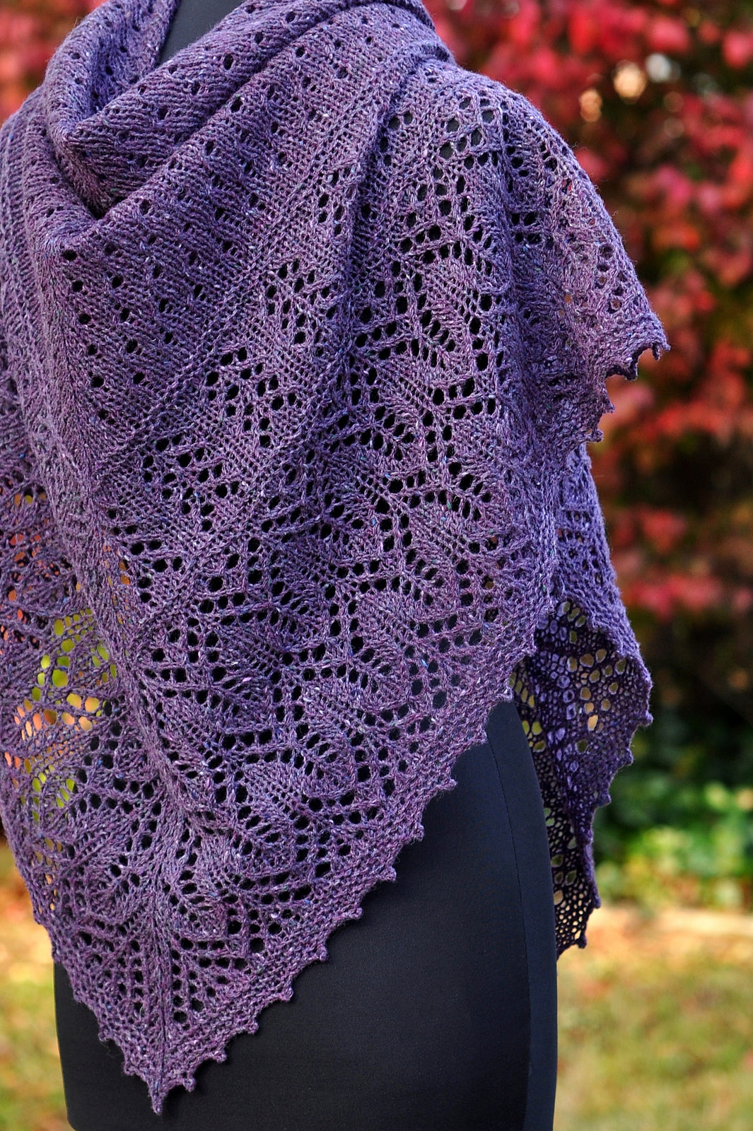 Top-down Triangular Shawl Knitting Pattern