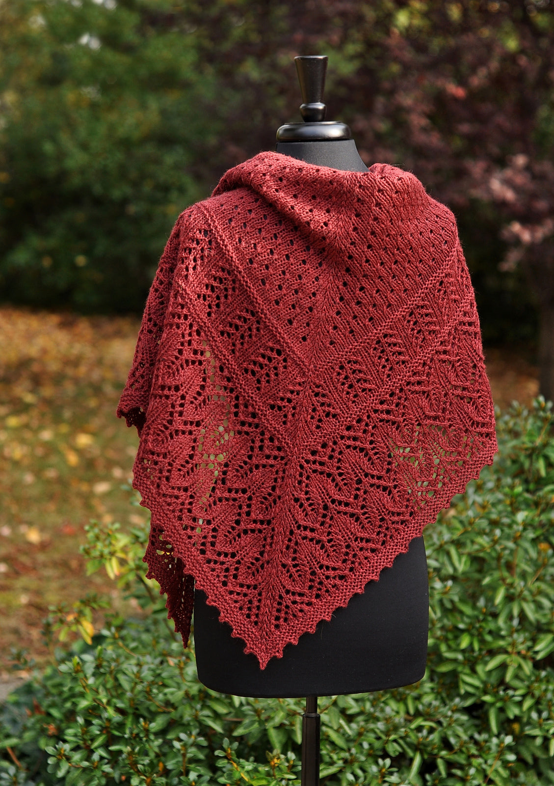 Top-down Triangular Shawl Knitting Pattern