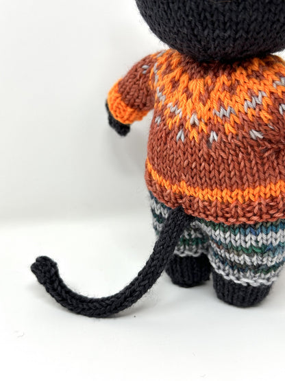 Halloween Cat Knitting Pattern
