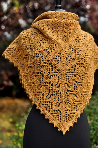 Top-down Triangular Shawl Knitting Pattern